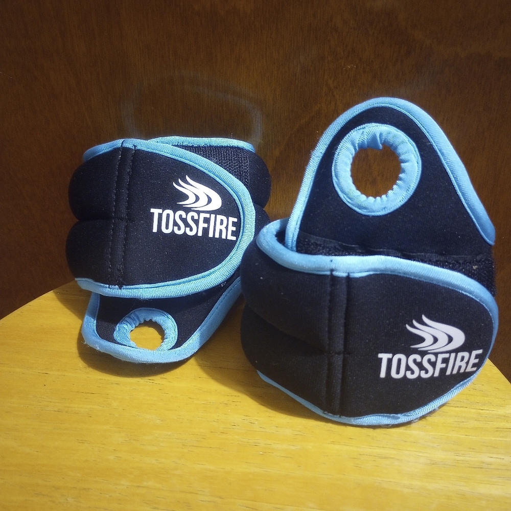 Tossfire Wrist Weights 2lbs each
